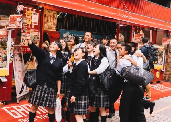 tong-hop-va-phan-loai-6-nhom-hoc-bong-chinh-tai-nhat