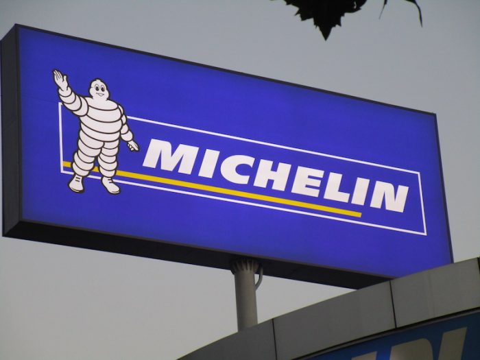 co-hoi-gianh-chuyen-di-den-canada-qua-cuoc-thi-thiet-ke-michelin-challenge-design-2020-upcycle