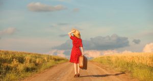 minh-noi-gi-voi-bạn-ve-cuoc-song-xa-nha