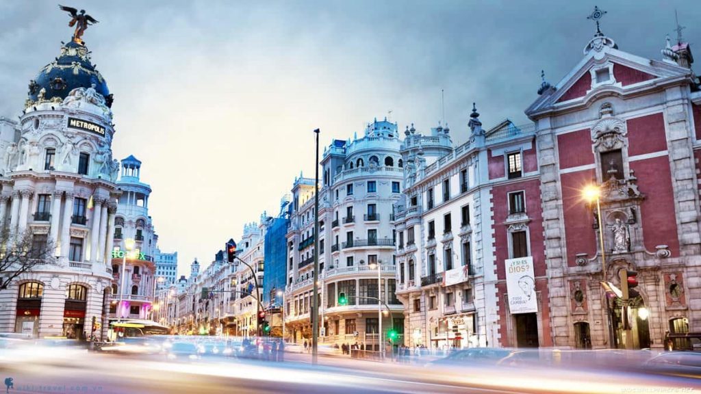 review-chi-tiet-cac-dia-chi-hoc-tieng-tay-ban-nha-uy-tin-tai-sai-gon